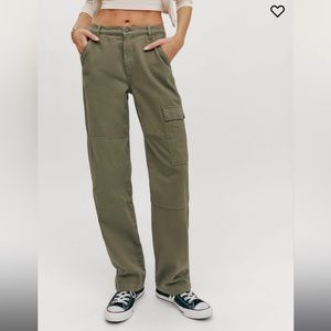 reformation olive cargo pant